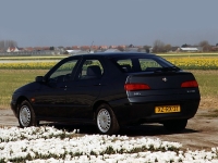 Alfa Romeo 146 Saloon (930) 1.4 MT (89 hp) foto, Alfa Romeo 146 Saloon (930) 1.4 MT (89 hp) fotos, Alfa Romeo 146 Saloon (930) 1.4 MT (89 hp) imagen, Alfa Romeo 146 Saloon (930) 1.4 MT (89 hp) imagenes, Alfa Romeo 146 Saloon (930) 1.4 MT (89 hp) fotografía