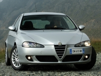 Alfa Romeo 147 Hatchback 3-door (2 generation) 1.6 MT (120hp) foto, Alfa Romeo 147 Hatchback 3-door (2 generation) 1.6 MT (120hp) fotos, Alfa Romeo 147 Hatchback 3-door (2 generation) 1.6 MT (120hp) imagen, Alfa Romeo 147 Hatchback 3-door (2 generation) 1.6 MT (120hp) imagenes, Alfa Romeo 147 Hatchback 3-door (2 generation) 1.6 MT (120hp) fotografía