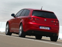 Alfa Romeo 159 Sportwagon estate (1 generation) 1.75 TBi MT (200 HP) foto, Alfa Romeo 159 Sportwagon estate (1 generation) 1.75 TBi MT (200 HP) fotos, Alfa Romeo 159 Sportwagon estate (1 generation) 1.75 TBi MT (200 HP) imagen, Alfa Romeo 159 Sportwagon estate (1 generation) 1.75 TBi MT (200 HP) imagenes, Alfa Romeo 159 Sportwagon estate (1 generation) 1.75 TBi MT (200 HP) fotografía