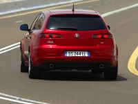 Alfa Romeo 159 Sportwagon estate (1 generation) 1.75 TBi MT (200 HP) foto, Alfa Romeo 159 Sportwagon estate (1 generation) 1.75 TBi MT (200 HP) fotos, Alfa Romeo 159 Sportwagon estate (1 generation) 1.75 TBi MT (200 HP) imagen, Alfa Romeo 159 Sportwagon estate (1 generation) 1.75 TBi MT (200 HP) imagenes, Alfa Romeo 159 Sportwagon estate (1 generation) 1.75 TBi MT (200 HP) fotografía