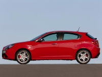 Alfa Romeo Giulietta Hatchback (940) 1.4 TB MT (120hp) Progression foto, Alfa Romeo Giulietta Hatchback (940) 1.4 TB MT (120hp) Progression fotos, Alfa Romeo Giulietta Hatchback (940) 1.4 TB MT (120hp) Progression imagen, Alfa Romeo Giulietta Hatchback (940) 1.4 TB MT (120hp) Progression imagenes, Alfa Romeo Giulietta Hatchback (940) 1.4 TB MT (120hp) Progression fotografía