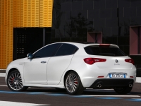 Alfa Romeo Giulietta Hatchback (940) 1.6 JTDm MT (105hp) foto, Alfa Romeo Giulietta Hatchback (940) 1.6 JTDm MT (105hp) fotos, Alfa Romeo Giulietta Hatchback (940) 1.6 JTDm MT (105hp) imagen, Alfa Romeo Giulietta Hatchback (940) 1.6 JTDm MT (105hp) imagenes, Alfa Romeo Giulietta Hatchback (940) 1.6 JTDm MT (105hp) fotografía