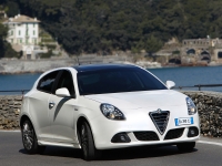 Alfa Romeo Giulietta Hatchback (940) MultiAir 1.4 TB MT (170hp) opiniones, Alfa Romeo Giulietta Hatchback (940) MultiAir 1.4 TB MT (170hp) precio, Alfa Romeo Giulietta Hatchback (940) MultiAir 1.4 TB MT (170hp) comprar, Alfa Romeo Giulietta Hatchback (940) MultiAir 1.4 TB MT (170hp) caracteristicas, Alfa Romeo Giulietta Hatchback (940) MultiAir 1.4 TB MT (170hp) especificaciones, Alfa Romeo Giulietta Hatchback (940) MultiAir 1.4 TB MT (170hp) Ficha tecnica, Alfa Romeo Giulietta Hatchback (940) MultiAir 1.4 TB MT (170hp) Automovil