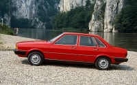 Audi 80 Sedan 4-door (B2) 1.6 MT (84hp) foto, Audi 80 Sedan 4-door (B2) 1.6 MT (84hp) fotos, Audi 80 Sedan 4-door (B2) 1.6 MT (84hp) imagen, Audi 80 Sedan 4-door (B2) 1.6 MT (84hp) imagenes, Audi 80 Sedan 4-door (B2) 1.6 MT (84hp) fotografía