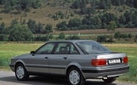 Audi 80 Sedan (8C) 1.6 MT (70 hp) foto, Audi 80 Sedan (8C) 1.6 MT (70 hp) fotos, Audi 80 Sedan (8C) 1.6 MT (70 hp) imagen, Audi 80 Sedan (8C) 1.6 MT (70 hp) imagenes, Audi 80 Sedan (8C) 1.6 MT (70 hp) fotografía