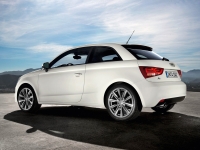 Audi A1 Hatchback 3-door (1 generation) 1.2 TFSI MT (86 hp) Attraction foto, Audi A1 Hatchback 3-door (1 generation) 1.2 TFSI MT (86 hp) Attraction fotos, Audi A1 Hatchback 3-door (1 generation) 1.2 TFSI MT (86 hp) Attraction imagen, Audi A1 Hatchback 3-door (1 generation) 1.2 TFSI MT (86 hp) Attraction imagenes, Audi A1 Hatchback 3-door (1 generation) 1.2 TFSI MT (86 hp) Attraction fotografía