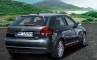 Audi A3 Hatchback 3-door (8P/8PA) 1.6 MT (102hp) foto, Audi A3 Hatchback 3-door (8P/8PA) 1.6 MT (102hp) fotos, Audi A3 Hatchback 3-door (8P/8PA) 1.6 MT (102hp) imagen, Audi A3 Hatchback 3-door (8P/8PA) 1.6 MT (102hp) imagenes, Audi A3 Hatchback 3-door (8P/8PA) 1.6 MT (102hp) fotografía