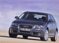 Audi A3 Sportback hatchback 5-door. (8P/8PA) 1.6 FSI MT (115 HP '07) foto, Audi A3 Sportback hatchback 5-door. (8P/8PA) 1.6 FSI MT (115 HP '07) fotos, Audi A3 Sportback hatchback 5-door. (8P/8PA) 1.6 FSI MT (115 HP '07) imagen, Audi A3 Sportback hatchback 5-door. (8P/8PA) 1.6 FSI MT (115 HP '07) imagenes, Audi A3 Sportback hatchback 5-door. (8P/8PA) 1.6 FSI MT (115 HP '07) fotografía