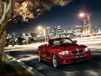 BMW 1 series Convertible (E82/E88) 118d AT (143hp) foto, BMW 1 series Convertible (E82/E88) 118d AT (143hp) fotos, BMW 1 series Convertible (E82/E88) 118d AT (143hp) imagen, BMW 1 series Convertible (E82/E88) 118d AT (143hp) imagenes, BMW 1 series Convertible (E82/E88) 118d AT (143hp) fotografía