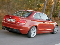 BMW 1 series Coupe (E81/E82/E87/E88) 118d AT (143 HP) foto, BMW 1 series Coupe (E81/E82/E87/E88) 118d AT (143 HP) fotos, BMW 1 series Coupe (E81/E82/E87/E88) 118d AT (143 HP) imagen, BMW 1 series Coupe (E81/E82/E87/E88) 118d AT (143 HP) imagenes, BMW 1 series Coupe (E81/E82/E87/E88) 118d AT (143 HP) fotografía