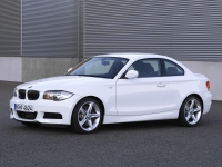 BMW 1 series Coupe (E81/E82/E87/E88) 118d AT (143hp) foto, BMW 1 series Coupe (E81/E82/E87/E88) 118d AT (143hp) fotos, BMW 1 series Coupe (E81/E82/E87/E88) 118d AT (143hp) imagen, BMW 1 series Coupe (E81/E82/E87/E88) 118d AT (143hp) imagenes, BMW 1 series Coupe (E81/E82/E87/E88) 118d AT (143hp) fotografía