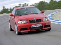 BMW 1 series Coupe (E81/E82/E87/E88) 125i AT (218 HP '09) foto, BMW 1 series Coupe (E81/E82/E87/E88) 125i AT (218 HP '09) fotos, BMW 1 series Coupe (E81/E82/E87/E88) 125i AT (218 HP '09) imagen, BMW 1 series Coupe (E81/E82/E87/E88) 125i AT (218 HP '09) imagenes, BMW 1 series Coupe (E81/E82/E87/E88) 125i AT (218 HP '09) fotografía