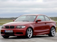 BMW 1 series Coupe (E81/E82/E87/E88) 135i AT (305 HP) foto, BMW 1 series Coupe (E81/E82/E87/E88) 135i AT (305 HP) fotos, BMW 1 series Coupe (E81/E82/E87/E88) 135i AT (305 HP) imagen, BMW 1 series Coupe (E81/E82/E87/E88) 135i AT (305 HP) imagenes, BMW 1 series Coupe (E81/E82/E87/E88) 135i AT (305 HP) fotografía