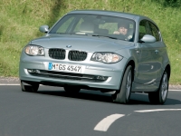 BMW 1 series Hatchback 3-door (E81/E82/E87/E88) 116i AT (122hp '07) foto, BMW 1 series Hatchback 3-door (E81/E82/E87/E88) 116i AT (122hp '07) fotos, BMW 1 series Hatchback 3-door (E81/E82/E87/E88) 116i AT (122hp '07) imagen, BMW 1 series Hatchback 3-door (E81/E82/E87/E88) 116i AT (122hp '07) imagenes, BMW 1 series Hatchback 3-door (E81/E82/E87/E88) 116i AT (122hp '07) fotografía