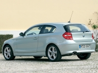 BMW 1 series Hatchback 3-door (E81/E82/E87/E88) 116i AT (122hp '07) foto, BMW 1 series Hatchback 3-door (E81/E82/E87/E88) 116i AT (122hp '07) fotos, BMW 1 series Hatchback 3-door (E81/E82/E87/E88) 116i AT (122hp '07) imagen, BMW 1 series Hatchback 3-door (E81/E82/E87/E88) 116i AT (122hp '07) imagenes, BMW 1 series Hatchback 3-door (E81/E82/E87/E88) 116i AT (122hp '07) fotografía