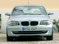 BMW 1 series Hatchback 3-door (E81/E82/E87/E88) 116i AT (122hp '07) foto, BMW 1 series Hatchback 3-door (E81/E82/E87/E88) 116i AT (122hp '07) fotos, BMW 1 series Hatchback 3-door (E81/E82/E87/E88) 116i AT (122hp '07) imagen, BMW 1 series Hatchback 3-door (E81/E82/E87/E88) 116i AT (122hp '07) imagenes, BMW 1 series Hatchback 3-door (E81/E82/E87/E88) 116i AT (122hp '07) fotografía