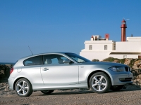 BMW 1 series Hatchback 3-door (E81/E82/E87/E88) 116i AT (122hp '09) foto, BMW 1 series Hatchback 3-door (E81/E82/E87/E88) 116i AT (122hp '09) fotos, BMW 1 series Hatchback 3-door (E81/E82/E87/E88) 116i AT (122hp '09) imagen, BMW 1 series Hatchback 3-door (E81/E82/E87/E88) 116i AT (122hp '09) imagenes, BMW 1 series Hatchback 3-door (E81/E82/E87/E88) 116i AT (122hp '09) fotografía