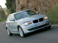 BMW 1 series Hatchback 3-door (E81/E82/E87/E88) 130i AT EU (265 HP) foto, BMW 1 series Hatchback 3-door (E81/E82/E87/E88) 130i AT EU (265 HP) fotos, BMW 1 series Hatchback 3-door (E81/E82/E87/E88) 130i AT EU (265 HP) imagen, BMW 1 series Hatchback 3-door (E81/E82/E87/E88) 130i AT EU (265 HP) imagenes, BMW 1 series Hatchback 3-door (E81/E82/E87/E88) 130i AT EU (265 HP) fotografía
