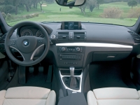 BMW 1 series Hatchback 3-door (E81/E82/E87/E88) 130i MT (258 HP) foto, BMW 1 series Hatchback 3-door (E81/E82/E87/E88) 130i MT (258 HP) fotos, BMW 1 series Hatchback 3-door (E81/E82/E87/E88) 130i MT (258 HP) imagen, BMW 1 series Hatchback 3-door (E81/E82/E87/E88) 130i MT (258 HP) imagenes, BMW 1 series Hatchback 3-door (E81/E82/E87/E88) 130i MT (258 HP) fotografía