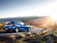 BMW 1 series Hatchback 3-door (F20/F21) 116i AT (136 hp) basic foto, BMW 1 series Hatchback 3-door (F20/F21) 116i AT (136 hp) basic fotos, BMW 1 series Hatchback 3-door (F20/F21) 116i AT (136 hp) basic imagen, BMW 1 series Hatchback 3-door (F20/F21) 116i AT (136 hp) basic imagenes, BMW 1 series Hatchback 3-door (F20/F21) 116i AT (136 hp) basic fotografía