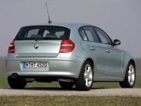 BMW 1 series Hatchback 5-door. (E81/E82/E87/E88) 116i AT (122hp '07) foto, BMW 1 series Hatchback 5-door. (E81/E82/E87/E88) 116i AT (122hp '07) fotos, BMW 1 series Hatchback 5-door. (E81/E82/E87/E88) 116i AT (122hp '07) imagen, BMW 1 series Hatchback 5-door. (E81/E82/E87/E88) 116i AT (122hp '07) imagenes, BMW 1 series Hatchback 5-door. (E81/E82/E87/E88) 116i AT (122hp '07) fotografía