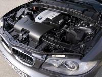 BMW 1 series Hatchback 5-door. (E81/E82/E87/E88) 118i AT (143 HP '07) foto, BMW 1 series Hatchback 5-door. (E81/E82/E87/E88) 118i AT (143 HP '07) fotos, BMW 1 series Hatchback 5-door. (E81/E82/E87/E88) 118i AT (143 HP '07) imagen, BMW 1 series Hatchback 5-door. (E81/E82/E87/E88) 118i AT (143 HP '07) imagenes, BMW 1 series Hatchback 5-door. (E81/E82/E87/E88) 118i AT (143 HP '07) fotografía