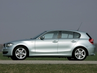 BMW 1 series Hatchback 5-door. (E81/E82/E87/E88) 118i AT (143 HP '09) foto, BMW 1 series Hatchback 5-door. (E81/E82/E87/E88) 118i AT (143 HP '09) fotos, BMW 1 series Hatchback 5-door. (E81/E82/E87/E88) 118i AT (143 HP '09) imagen, BMW 1 series Hatchback 5-door. (E81/E82/E87/E88) 118i AT (143 HP '09) imagenes, BMW 1 series Hatchback 5-door. (E81/E82/E87/E88) 118i AT (143 HP '09) fotografía