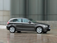 BMW 1 series Hatchback (E87) 118i AT (129hp) foto, BMW 1 series Hatchback (E87) 118i AT (129hp) fotos, BMW 1 series Hatchback (E87) 118i AT (129hp) imagen, BMW 1 series Hatchback (E87) 118i AT (129hp) imagenes, BMW 1 series Hatchback (E87) 118i AT (129hp) fotografía