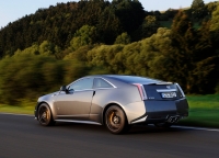 Cadillac CTS CTS-V coupe 2-door (2 generation) AT 6.2 (556hp) foto, Cadillac CTS CTS-V coupe 2-door (2 generation) AT 6.2 (556hp) fotos, Cadillac CTS CTS-V coupe 2-door (2 generation) AT 6.2 (556hp) imagen, Cadillac CTS CTS-V coupe 2-door (2 generation) AT 6.2 (556hp) imagenes, Cadillac CTS CTS-V coupe 2-door (2 generation) AT 6.2 (556hp) fotografía