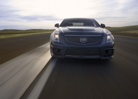 Cadillac CTS CTS-V sedan 4-door (2 generation) AT 6.2 (556hp) foto, Cadillac CTS CTS-V sedan 4-door (2 generation) AT 6.2 (556hp) fotos, Cadillac CTS CTS-V sedan 4-door (2 generation) AT 6.2 (556hp) imagen, Cadillac CTS CTS-V sedan 4-door (2 generation) AT 6.2 (556hp) imagenes, Cadillac CTS CTS-V sedan 4-door (2 generation) AT 6.2 (556hp) fotografía