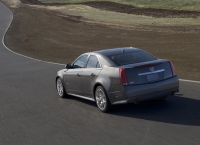 Cadillac CTS CTS-V sedan 4-door (2 generation) AT 6.2 (556hp) foto, Cadillac CTS CTS-V sedan 4-door (2 generation) AT 6.2 (556hp) fotos, Cadillac CTS CTS-V sedan 4-door (2 generation) AT 6.2 (556hp) imagen, Cadillac CTS CTS-V sedan 4-door (2 generation) AT 6.2 (556hp) imagenes, Cadillac CTS CTS-V sedan 4-door (2 generation) AT 6.2 (556hp) fotografía