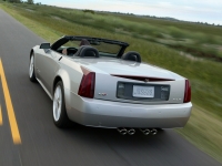 Cadillac XLR Roadster (1 generation) 4.6i AT foto, Cadillac XLR Roadster (1 generation) 4.6i AT fotos, Cadillac XLR Roadster (1 generation) 4.6i AT imagen, Cadillac XLR Roadster (1 generation) 4.6i AT imagenes, Cadillac XLR Roadster (1 generation) 4.6i AT fotografía