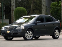 Chevrolet Astra Hatchback 5-door. (2 generation) 2.0 AT (116hp) foto, Chevrolet Astra Hatchback 5-door. (2 generation) 2.0 AT (116hp) fotos, Chevrolet Astra Hatchback 5-door. (2 generation) 2.0 AT (116hp) imagen, Chevrolet Astra Hatchback 5-door. (2 generation) 2.0 AT (116hp) imagenes, Chevrolet Astra Hatchback 5-door. (2 generation) 2.0 AT (116hp) fotografía