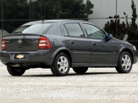 Chevrolet Astra Hatchback 5-door. (2 generation) 2.0 Flexpower MT (121hp) foto, Chevrolet Astra Hatchback 5-door. (2 generation) 2.0 Flexpower MT (121hp) fotos, Chevrolet Astra Hatchback 5-door. (2 generation) 2.0 Flexpower MT (121hp) imagen, Chevrolet Astra Hatchback 5-door. (2 generation) 2.0 Flexpower MT (121hp) imagenes, Chevrolet Astra Hatchback 5-door. (2 generation) 2.0 Flexpower MT (121hp) fotografía