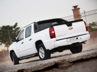 Chevrolet Avalanche Pickup (2 generation) 5.3 FlexFuel 4WD 4AT (310hp) foto, Chevrolet Avalanche Pickup (2 generation) 5.3 FlexFuel 4WD 4AT (310hp) fotos, Chevrolet Avalanche Pickup (2 generation) 5.3 FlexFuel 4WD 4AT (310hp) imagen, Chevrolet Avalanche Pickup (2 generation) 5.3 FlexFuel 4WD 4AT (310hp) imagenes, Chevrolet Avalanche Pickup (2 generation) 5.3 FlexFuel 4WD 4AT (310hp) fotografía