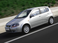 Chevrolet Aveo Hatchback 5-door. (T200) 1.4i MT (82hp) foto, Chevrolet Aveo Hatchback 5-door. (T200) 1.4i MT (82hp) fotos, Chevrolet Aveo Hatchback 5-door. (T200) 1.4i MT (82hp) imagen, Chevrolet Aveo Hatchback 5-door. (T200) 1.4i MT (82hp) imagenes, Chevrolet Aveo Hatchback 5-door. (T200) 1.4i MT (82hp) fotografía