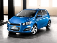 Chevrolet Aveo Hatchback (T300) 1.6 AT (115 HP) LT (2012) opiniones, Chevrolet Aveo Hatchback (T300) 1.6 AT (115 HP) LT (2012) precio, Chevrolet Aveo Hatchback (T300) 1.6 AT (115 HP) LT (2012) comprar, Chevrolet Aveo Hatchback (T300) 1.6 AT (115 HP) LT (2012) caracteristicas, Chevrolet Aveo Hatchback (T300) 1.6 AT (115 HP) LT (2012) especificaciones, Chevrolet Aveo Hatchback (T300) 1.6 AT (115 HP) LT (2012) Ficha tecnica, Chevrolet Aveo Hatchback (T300) 1.6 AT (115 HP) LT (2012) Automovil