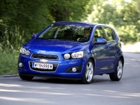 Chevrolet Aveo Hatchback (T300) 1.6 AT (115 HP) LT (2012) opiniones, Chevrolet Aveo Hatchback (T300) 1.6 AT (115 HP) LT (2012) precio, Chevrolet Aveo Hatchback (T300) 1.6 AT (115 HP) LT (2012) comprar, Chevrolet Aveo Hatchback (T300) 1.6 AT (115 HP) LT (2012) caracteristicas, Chevrolet Aveo Hatchback (T300) 1.6 AT (115 HP) LT (2012) especificaciones, Chevrolet Aveo Hatchback (T300) 1.6 AT (115 HP) LT (2012) Ficha tecnica, Chevrolet Aveo Hatchback (T300) 1.6 AT (115 HP) LT (2012) Automovil