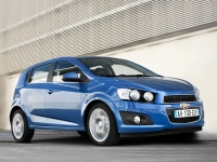 Chevrolet Aveo Hatchback (T300) 1.6 AT (115 HP) LT Base (2013) foto, Chevrolet Aveo Hatchback (T300) 1.6 AT (115 HP) LT Base (2013) fotos, Chevrolet Aveo Hatchback (T300) 1.6 AT (115 HP) LT Base (2013) imagen, Chevrolet Aveo Hatchback (T300) 1.6 AT (115 HP) LT Base (2013) imagenes, Chevrolet Aveo Hatchback (T300) 1.6 AT (115 HP) LT Base (2013) fotografía