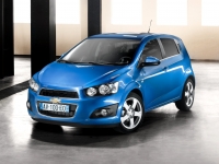 Chevrolet Aveo Hatchback (T300) 1.6 AT (115 HP) LTZ (2012) foto, Chevrolet Aveo Hatchback (T300) 1.6 AT (115 HP) LTZ (2012) fotos, Chevrolet Aveo Hatchback (T300) 1.6 AT (115 HP) LTZ (2012) imagen, Chevrolet Aveo Hatchback (T300) 1.6 AT (115 HP) LTZ (2012) imagenes, Chevrolet Aveo Hatchback (T300) 1.6 AT (115 HP) LTZ (2012) fotografía