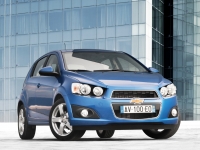 Chevrolet Aveo Hatchback (T300) 1.6 AT (115 HP) LTZ (2012) foto, Chevrolet Aveo Hatchback (T300) 1.6 AT (115 HP) LTZ (2012) fotos, Chevrolet Aveo Hatchback (T300) 1.6 AT (115 HP) LTZ (2012) imagen, Chevrolet Aveo Hatchback (T300) 1.6 AT (115 HP) LTZ (2012) imagenes, Chevrolet Aveo Hatchback (T300) 1.6 AT (115 HP) LTZ (2012) fotografía