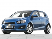 Chevrolet Aveo Hatchback (T300) 1.6 AT (115 HP) LTZ (2012) foto, Chevrolet Aveo Hatchback (T300) 1.6 AT (115 HP) LTZ (2012) fotos, Chevrolet Aveo Hatchback (T300) 1.6 AT (115 HP) LTZ (2012) imagen, Chevrolet Aveo Hatchback (T300) 1.6 AT (115 HP) LTZ (2012) imagenes, Chevrolet Aveo Hatchback (T300) 1.6 AT (115 HP) LTZ (2012) fotografía