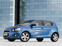 Chevrolet Aveo Hatchback (T300) 1.6 AT (115 HP) LTZ (2012) foto, Chevrolet Aveo Hatchback (T300) 1.6 AT (115 HP) LTZ (2012) fotos, Chevrolet Aveo Hatchback (T300) 1.6 AT (115 HP) LTZ (2012) imagen, Chevrolet Aveo Hatchback (T300) 1.6 AT (115 HP) LTZ (2012) imagenes, Chevrolet Aveo Hatchback (T300) 1.6 AT (115 HP) LTZ (2012) fotografía