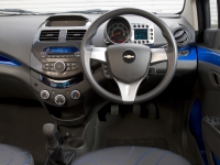 Chevrolet Beat Hatchback (1 generation) 1.2 MT LPG foto, Chevrolet Beat Hatchback (1 generation) 1.2 MT LPG fotos, Chevrolet Beat Hatchback (1 generation) 1.2 MT LPG imagen, Chevrolet Beat Hatchback (1 generation) 1.2 MT LPG imagenes, Chevrolet Beat Hatchback (1 generation) 1.2 MT LPG fotografía