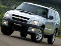 Chevrolet Blazer BR-spec SUV (5th generation) 2.4 FlexFuel MT (139hp) foto, Chevrolet Blazer BR-spec SUV (5th generation) 2.4 FlexFuel MT (139hp) fotos, Chevrolet Blazer BR-spec SUV (5th generation) 2.4 FlexFuel MT (139hp) imagen, Chevrolet Blazer BR-spec SUV (5th generation) 2.4 FlexFuel MT (139hp) imagenes, Chevrolet Blazer BR-spec SUV (5th generation) 2.4 FlexFuel MT (139hp) fotografía