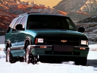 Chevrolet Blazer SUV (4th generation) 4.3 AT (190hp) foto, Chevrolet Blazer SUV (4th generation) 4.3 AT (190hp) fotos, Chevrolet Blazer SUV (4th generation) 4.3 AT (190hp) imagen, Chevrolet Blazer SUV (4th generation) 4.3 AT (190hp) imagenes, Chevrolet Blazer SUV (4th generation) 4.3 AT (190hp) fotografía