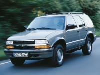 Chevrolet Blazer SUV 5-door (4 generation) 2.2 MT (114 HP) foto, Chevrolet Blazer SUV 5-door (4 generation) 2.2 MT (114 HP) fotos, Chevrolet Blazer SUV 5-door (4 generation) 2.2 MT (114 HP) imagen, Chevrolet Blazer SUV 5-door (4 generation) 2.2 MT (114 HP) imagenes, Chevrolet Blazer SUV 5-door (4 generation) 2.2 MT (114 HP) fotografía