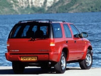 Chevrolet Blazer SUV 5-door (4 generation) 2.2 MT (114 HP) foto, Chevrolet Blazer SUV 5-door (4 generation) 2.2 MT (114 HP) fotos, Chevrolet Blazer SUV 5-door (4 generation) 2.2 MT (114 HP) imagen, Chevrolet Blazer SUV 5-door (4 generation) 2.2 MT (114 HP) imagenes, Chevrolet Blazer SUV 5-door (4 generation) 2.2 MT (114 HP) fotografía