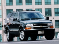 Chevrolet Blazer SUV 5-door (4 generation) AT 4.3 foto, Chevrolet Blazer SUV 5-door (4 generation) AT 4.3 fotos, Chevrolet Blazer SUV 5-door (4 generation) AT 4.3 imagen, Chevrolet Blazer SUV 5-door (4 generation) AT 4.3 imagenes, Chevrolet Blazer SUV 5-door (4 generation) AT 4.3 fotografía