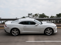 Chevrolet Camaro Coupe (5th generation) 3.6 V6 AT (328 HP) 2LT foto, Chevrolet Camaro Coupe (5th generation) 3.6 V6 AT (328 HP) 2LT fotos, Chevrolet Camaro Coupe (5th generation) 3.6 V6 AT (328 HP) 2LT imagen, Chevrolet Camaro Coupe (5th generation) 3.6 V6 AT (328 HP) 2LT imagenes, Chevrolet Camaro Coupe (5th generation) 3.6 V6 AT (328 HP) 2LT fotografía